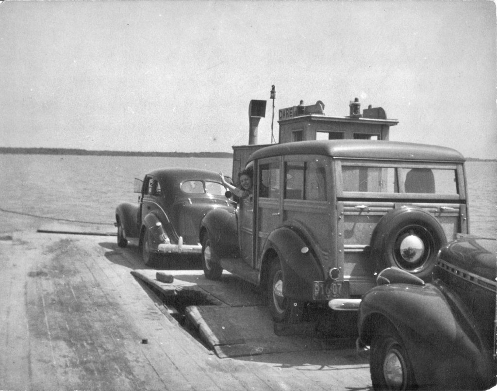 Dare County ferry, 1940